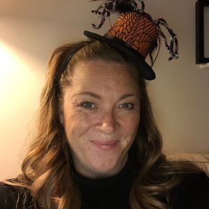 Meet your Posher, Mel